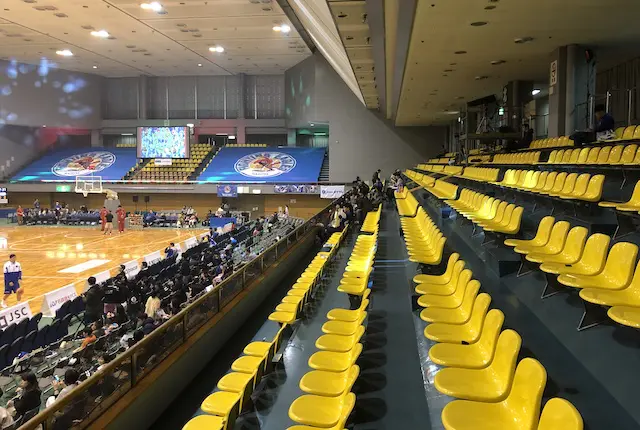 枇杷島スポーツセンターの2階席