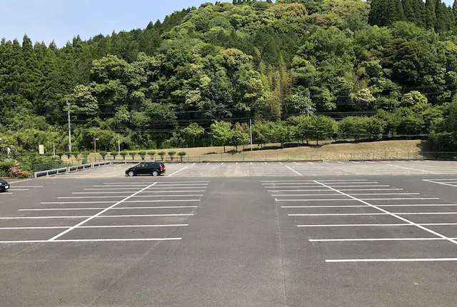 みやまの森運動公園駐車場