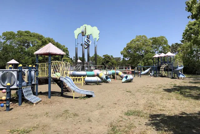 宮崎県総合運動公園の遊戯広場