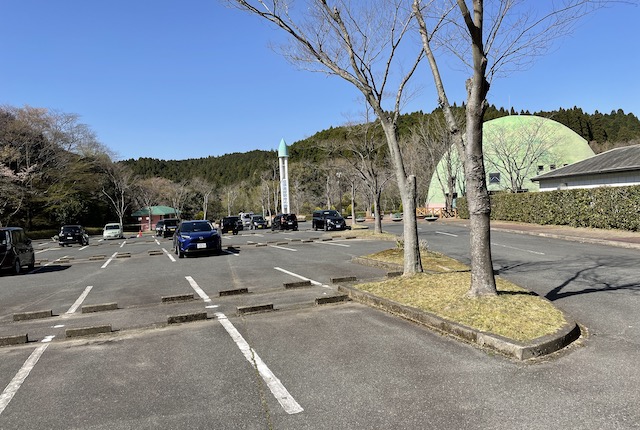 夜須高原記念の森の駐車場