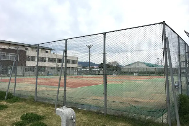 城南総合スポーツセンターのテニスコート