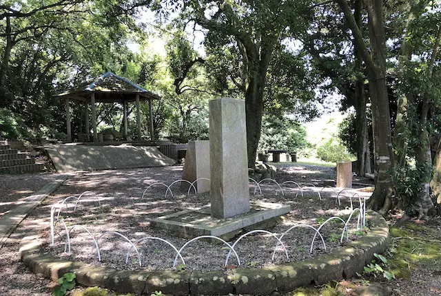 住吉自然公園のドゥルー女史記念碑
