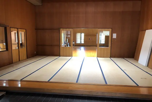 熊本市総合体育館弓道場の控え室
