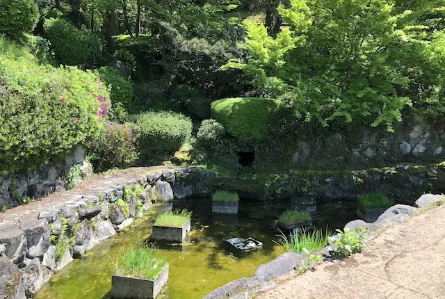 大津山公園の太閤水庭園