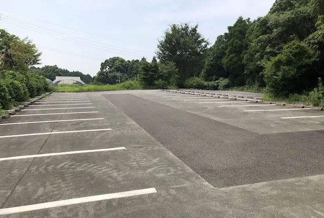 白糸の滝の駐車場