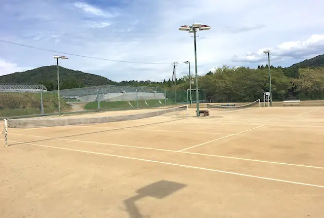 植木総合スポーツセンターのテニスコート