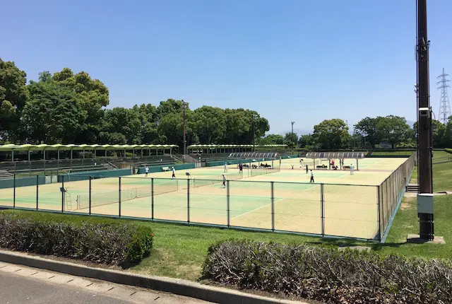 熊本県民総合運動公園テニスコートC