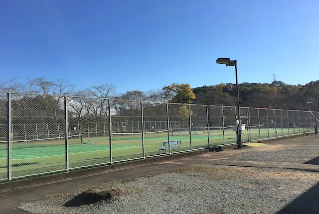宇土市スポーツセンターのテニスコート