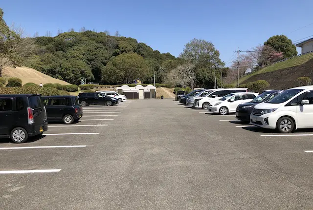 村山公園の駐車場
