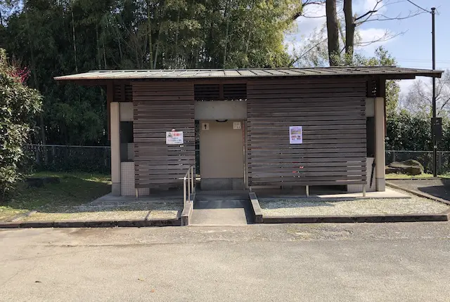 谷尾崎梅林公園のトイレ