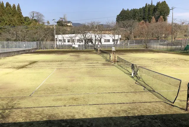 美里町総合運動公園のテニスコート