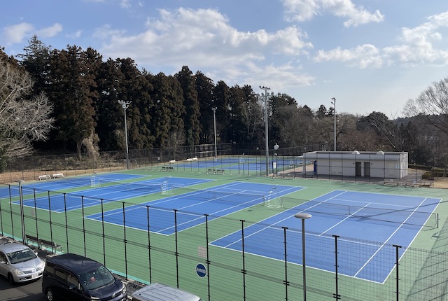 東町運動公園のテニスコート