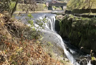 鍋釜の滝（熊本県小国町）